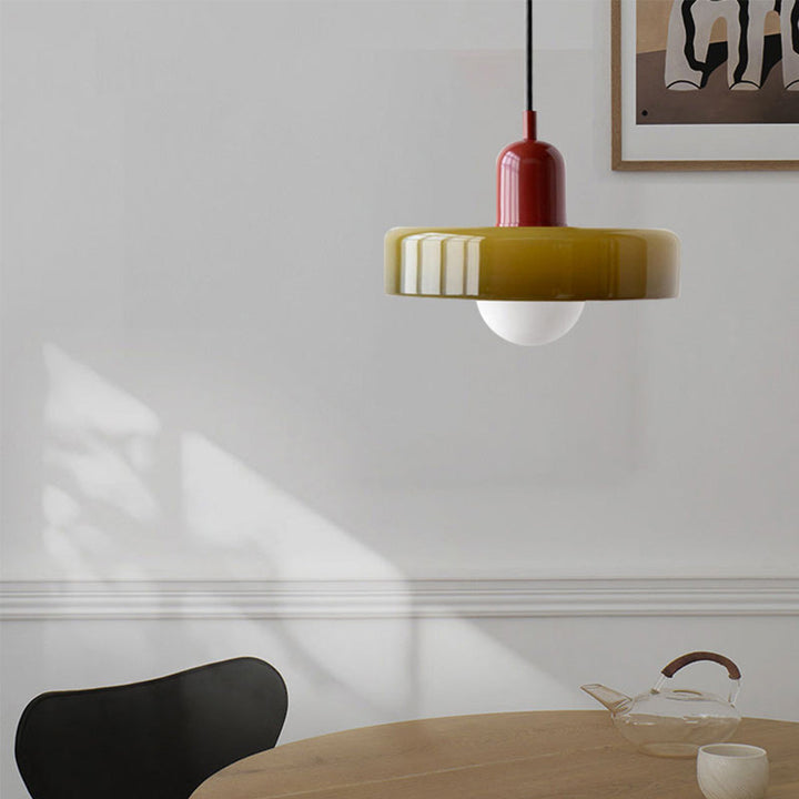 Bauhaus-pendellampe i farget glass