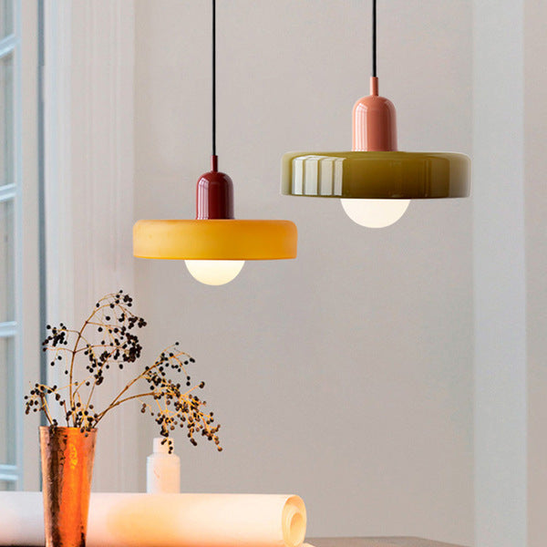 Bauhaus-pendellampe i farget glass