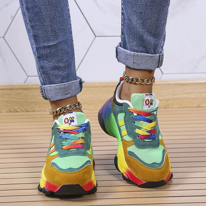 Fargerike sneakers for kvinner – Solenya