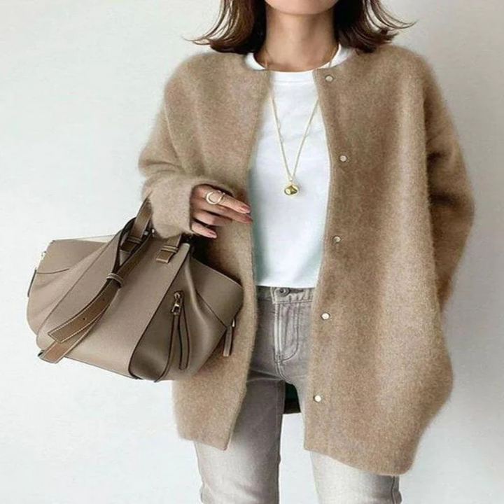 Verena Strikket Cardigan – Allsidig Stil for Lagdelte Utseende
