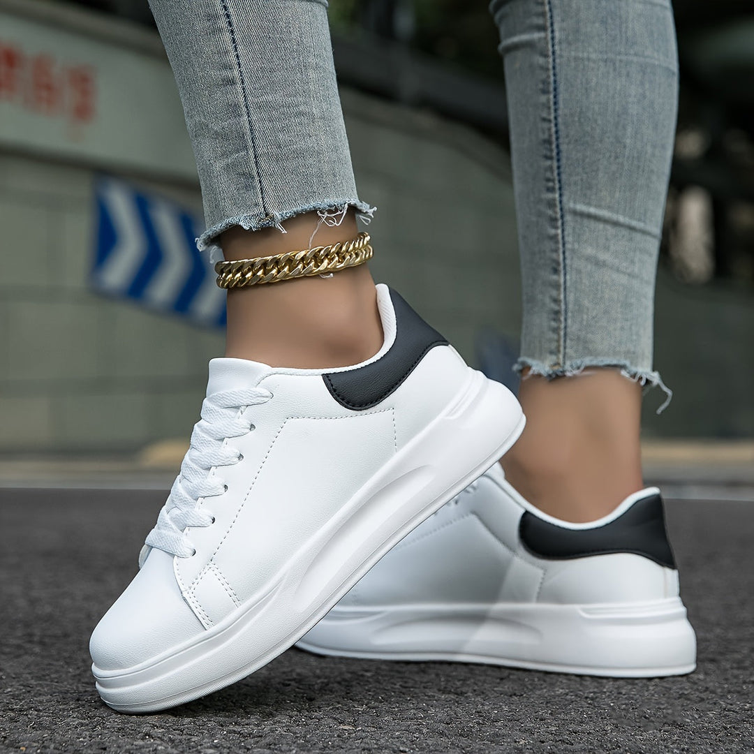 Kvinners Rene Hvite Lær Sneakers