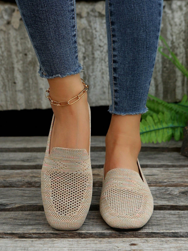Ortopediske slip-on-sneakers for dame med myk fotseng og pustende mesh