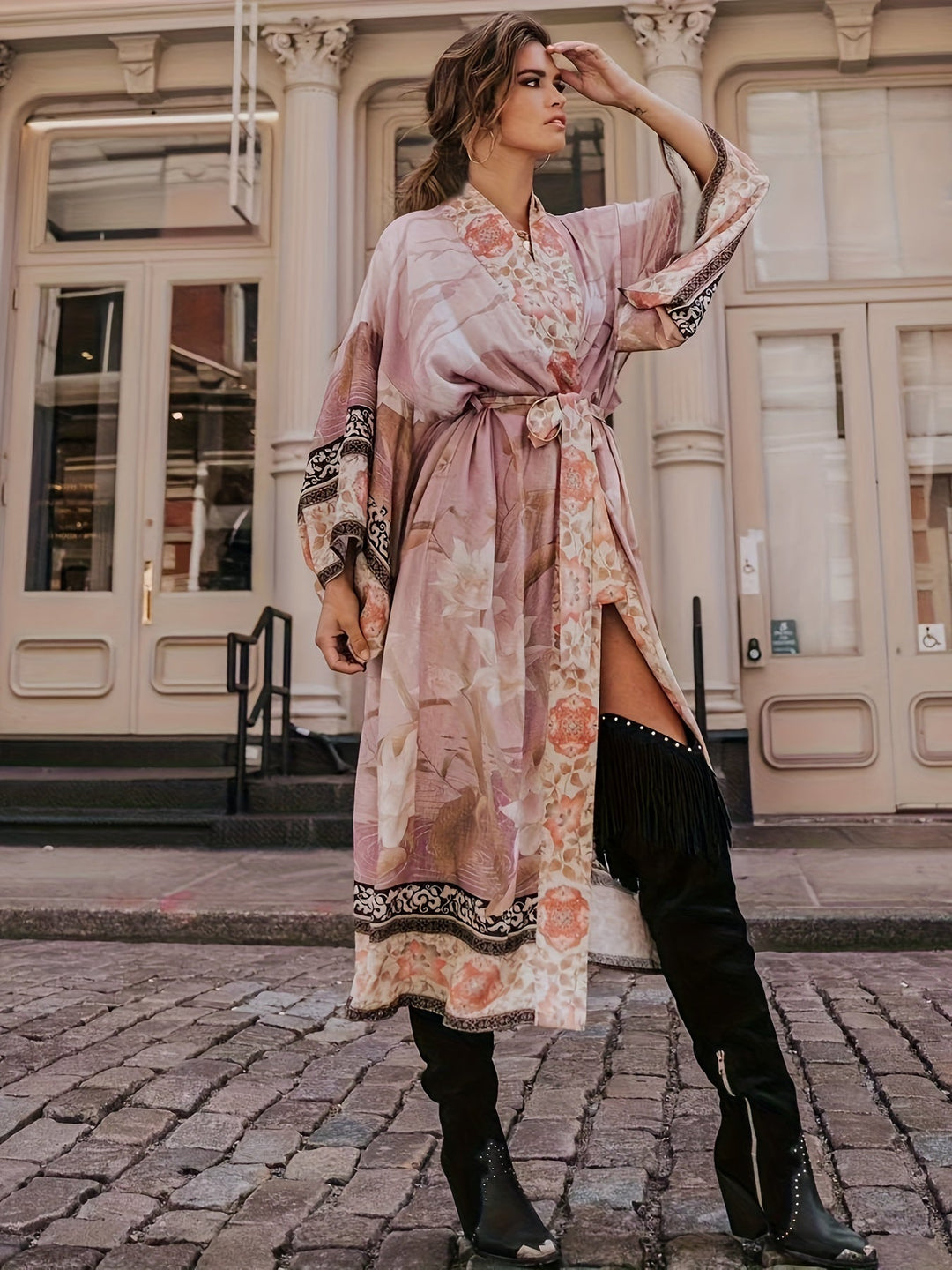 Punainen kukkakuvioinen kimono - Isabella