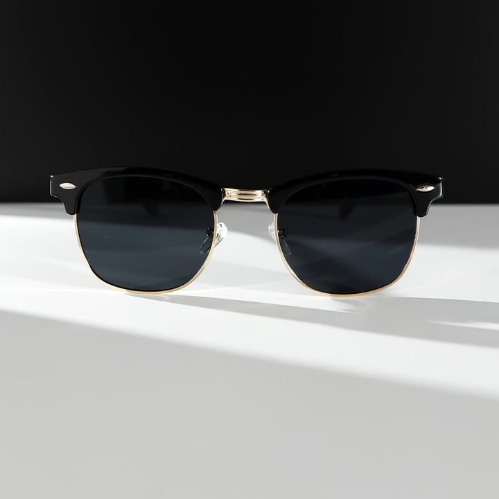 Klassiske casual solbriller – Trendy og komfortable for enhver anledning
