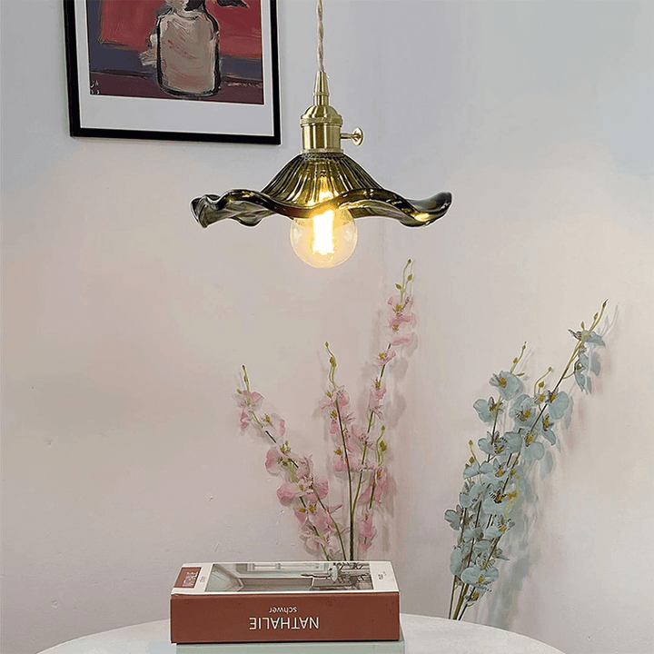 Hibiscus-hengelampe - koselig LED-belysning