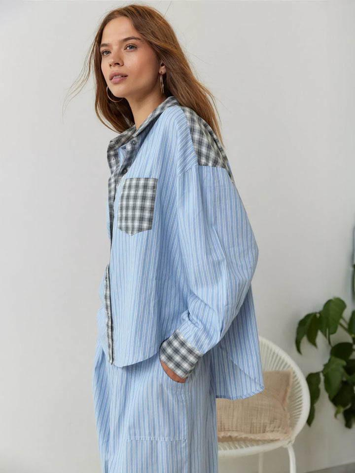 Pysjamassett for dame med skjorte med knapper og bukse med strikk i livet