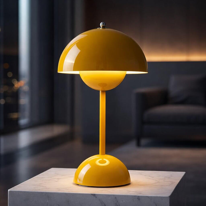 Designer bordlampe | LED-bordlampe | Nattlampe | Dimbar og trådløs | Lumora