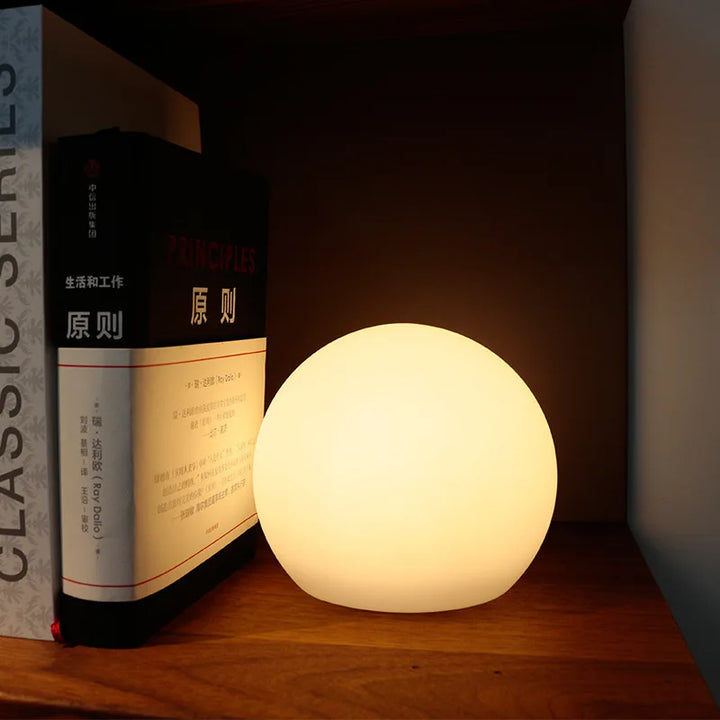 Trådløs fargerik LED-bordlampe med fjernkontroll