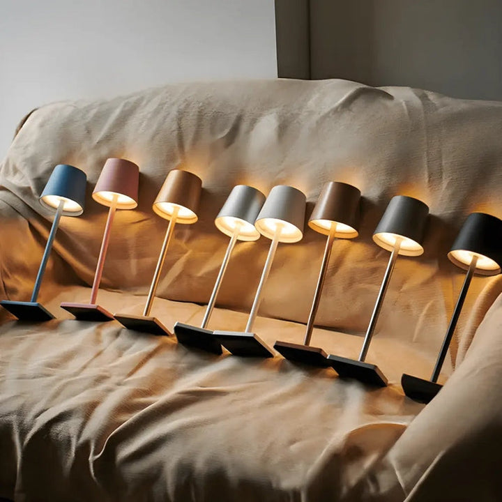 Trådløs, oppladbar bordlampe – elegant LED for innendørs og utendørs bruk