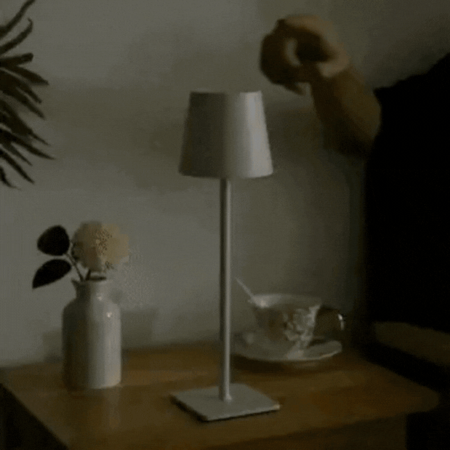 Trådløs, oppladbar bordlampe – elegant LED for innendørs og utendørs bruk