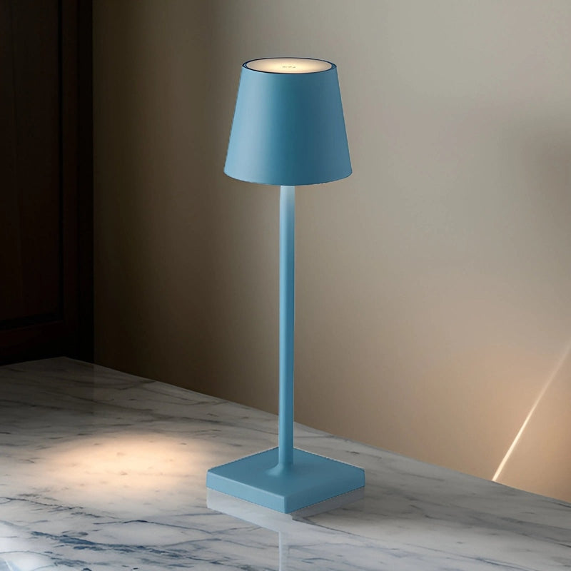 Trådløs, oppladbar bordlampe – elegant LED for innendørs og utendørs bruk