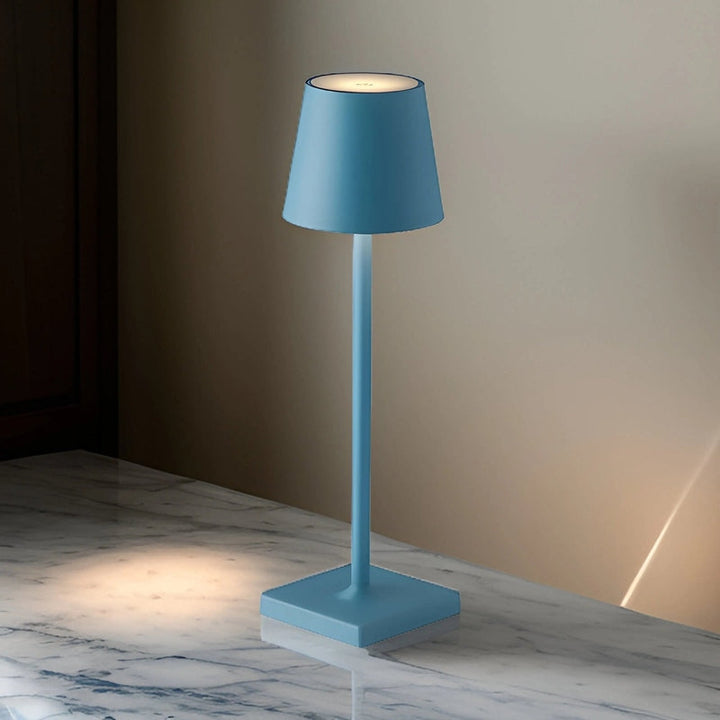 Trådløs, oppladbar bordlampe – elegant LED for innendørs og utendørs bruk