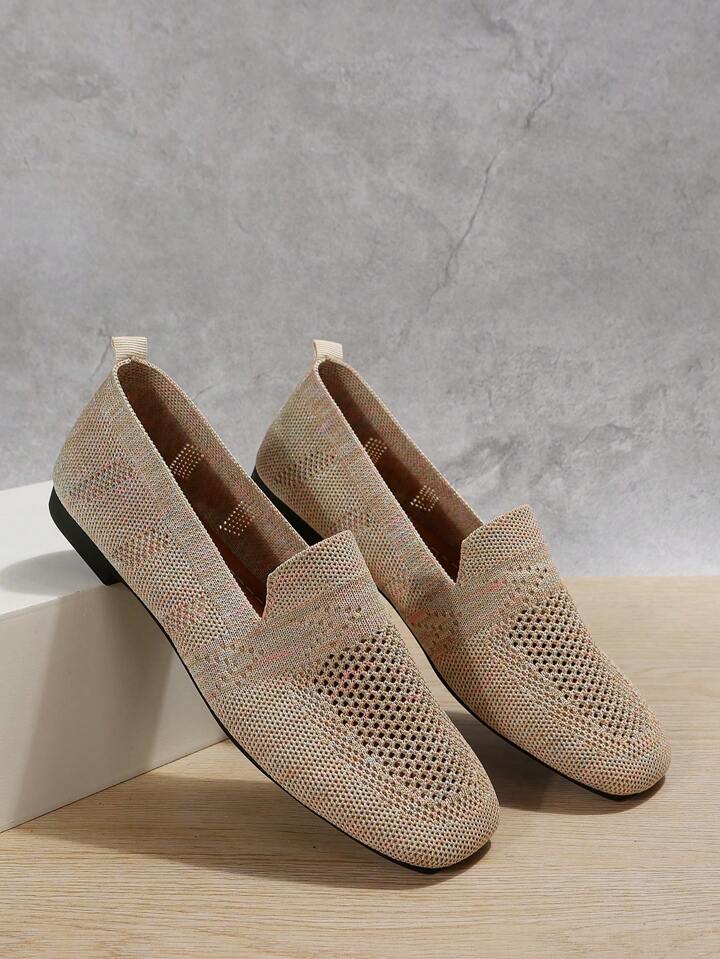 Ortopediske slip-on-sneakers for dame med myk fotseng og pustende mesh