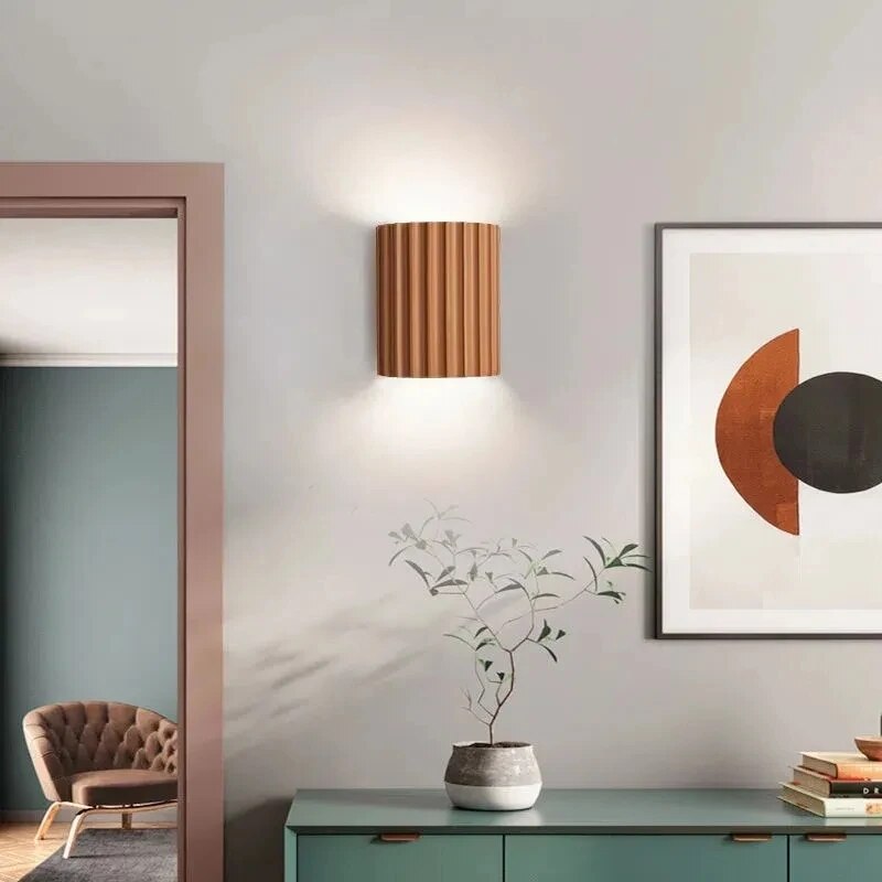 LUXE VEGGLAMPE | LED-belysning i moderne design
