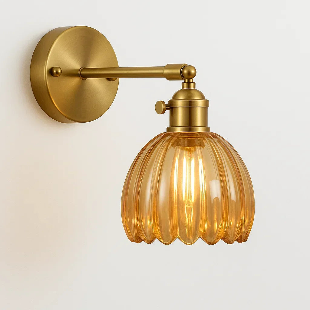 Retro vegglampe | Tulipandesign i glass | Elegant belysning