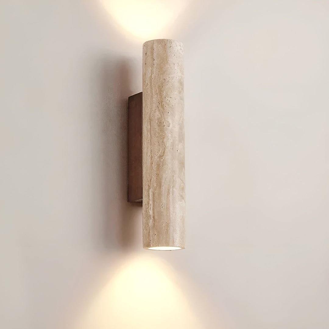 Vegglampe | Elegant Belysning | Design i Travertin