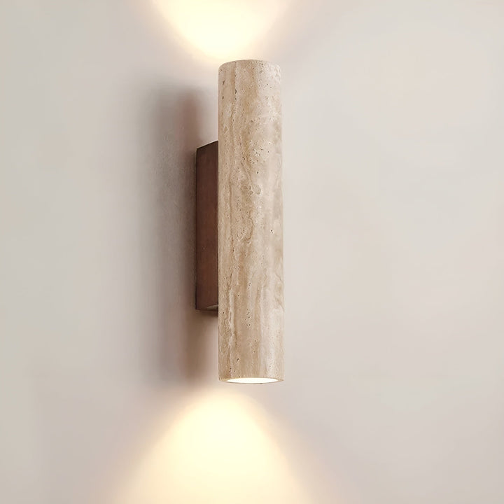 Vegglampe | Elegant Belysning | Design i Travertin