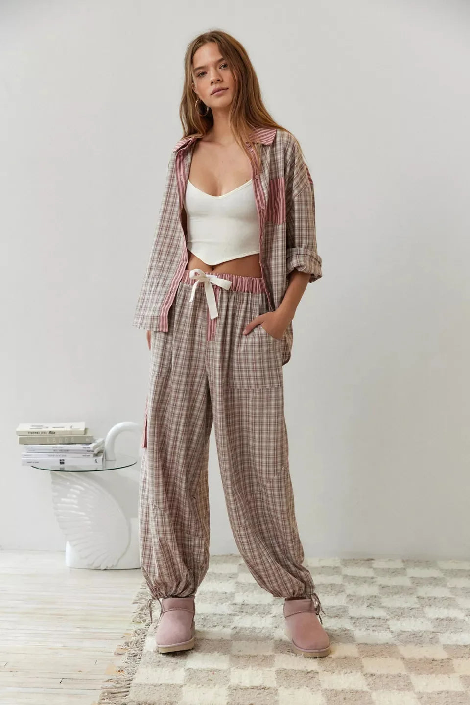 Dame Pyjamassett med Knappedetalj og Bukse med Snøring