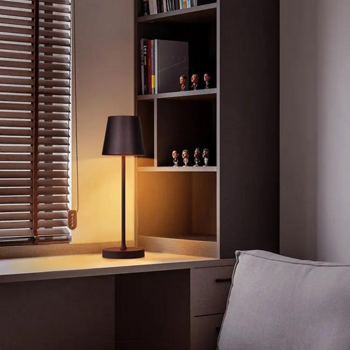 EternoLight | Trådløs Bordlampe – Koselig Belysning for Hjem og Hage
