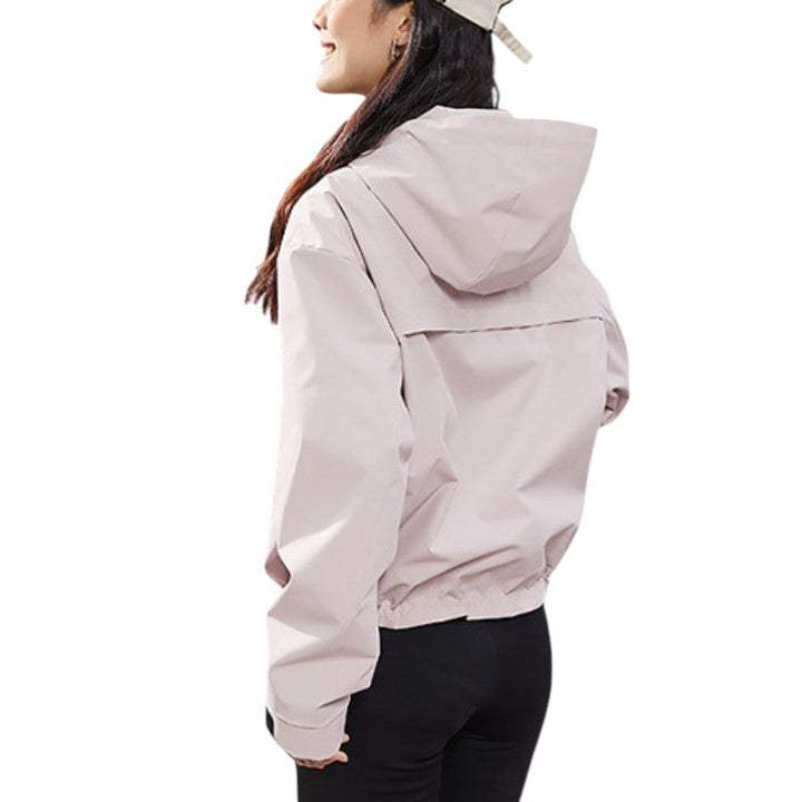 Regnjakke til dame, vanntett og pustende – kort – med justerbar fald