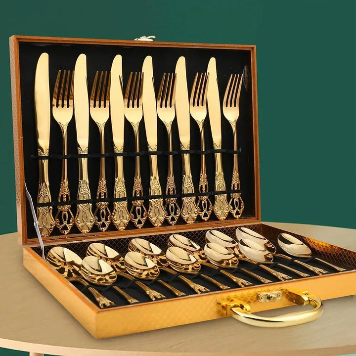 Luksuriøst 24-delers bestikksett – RoyalCutlery