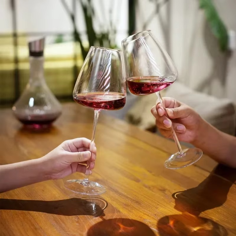Vinglass i krystall | LuxeSip | Håndlaget eleganse