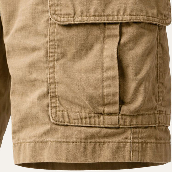 Cargoshorts for herre med klaffelommer