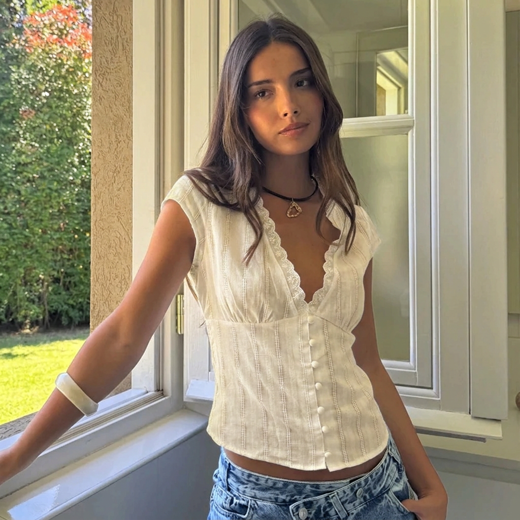 Dame Blondekant V-Hals Knappe-Front Crop Top