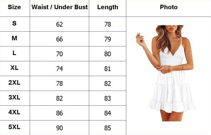 Luftig og stilfull minikjole med tynne stropper og V-utringning – Melina