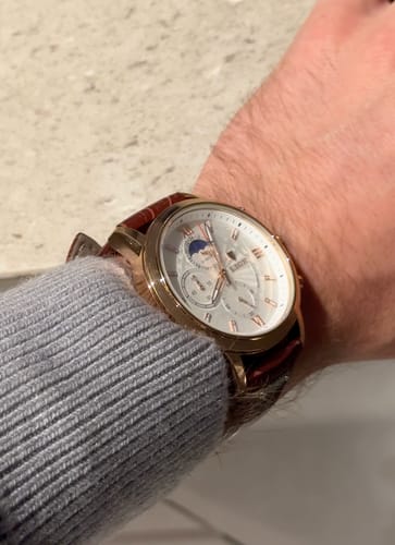 Klassisk vanntett herreklokke - Eleganse og kvalitet