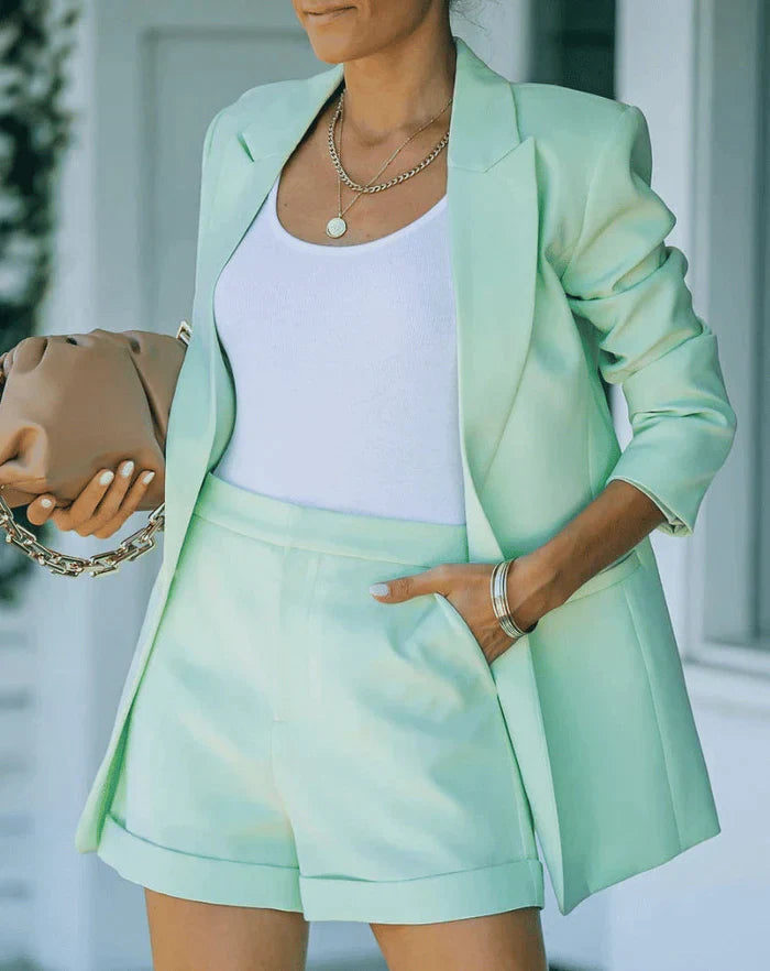 Chic Blazer Shorts Set for Kvinner