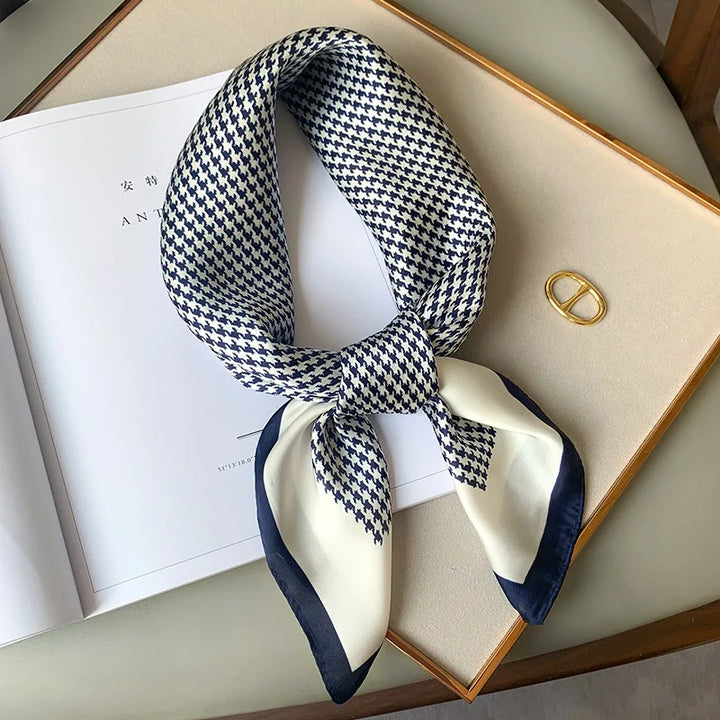 Faiha silkeskjerf | Luksus &amp; eleganse | Stripemønster