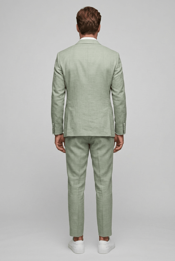 Slim fit-dress til herre – todelt med notch-slag, passer til jobb og formelle anledninger