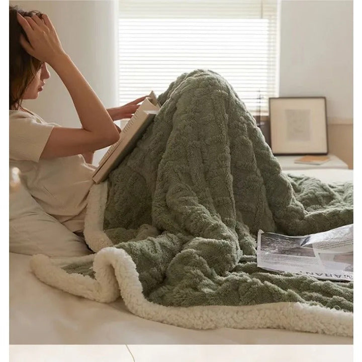 WarmWool Tykt Vinterteppe i Lammeull