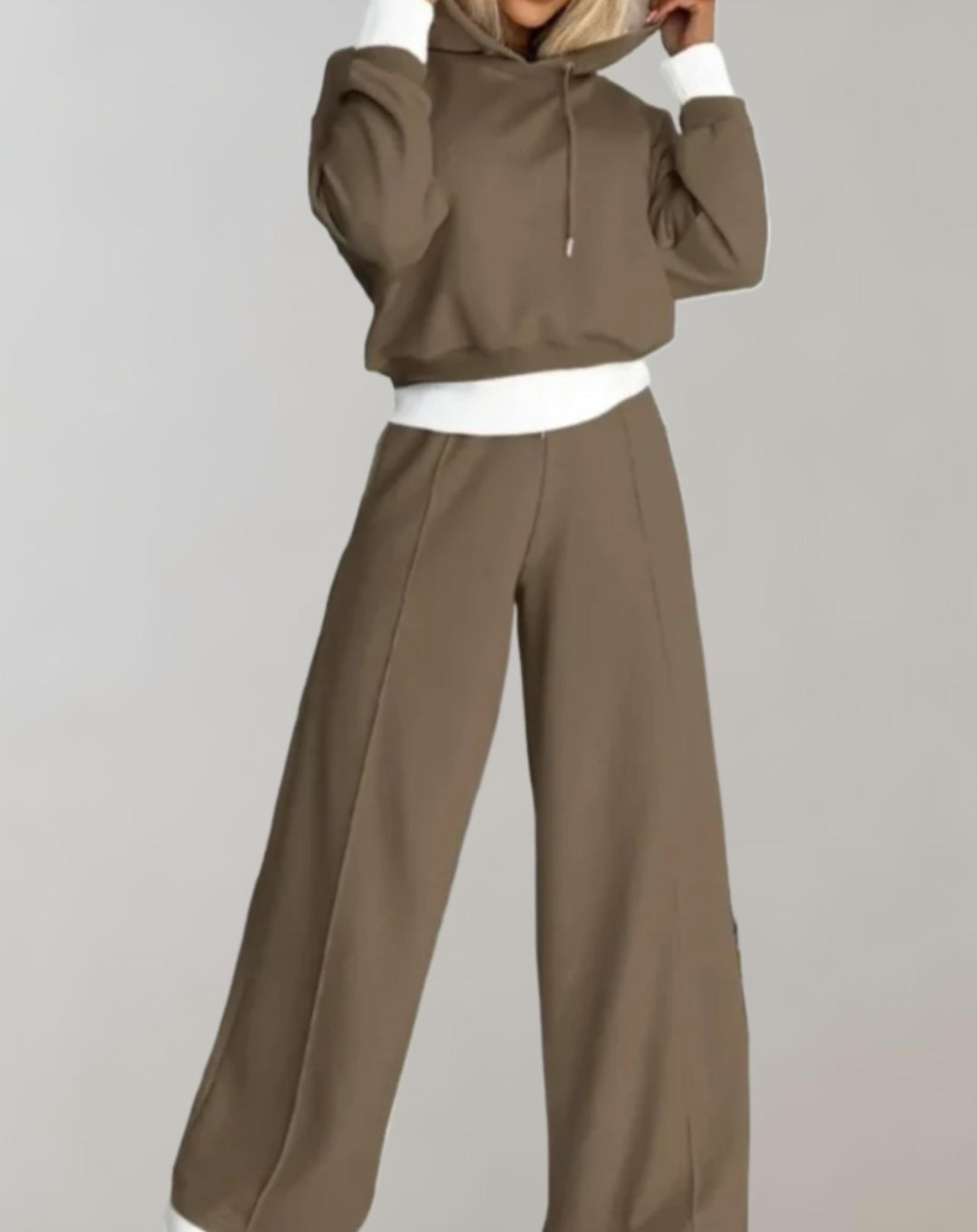 Todelt hoodie- og buksesett med vide bukseben til dame – loungewear i bomullsblanding