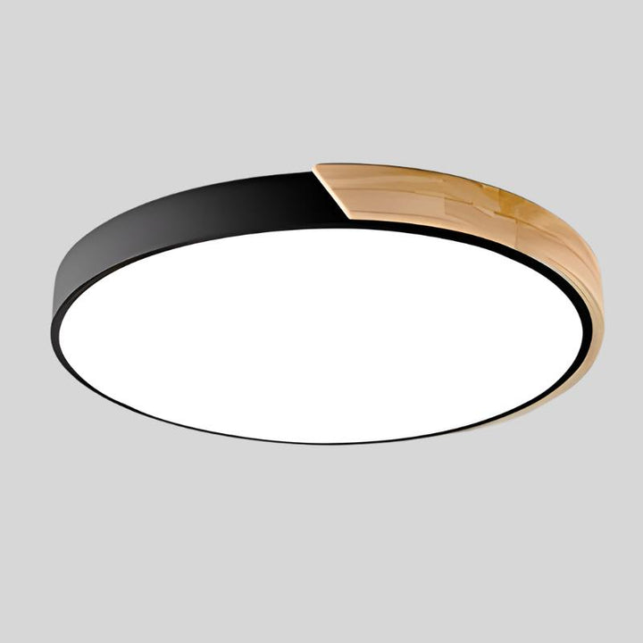 Nordisk taklampe i tre formet som en makron for moderne rom
