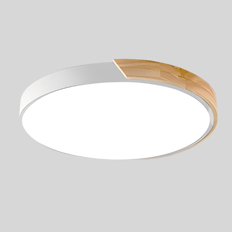 Nordisk taklampe i tre formet som en makron for moderne rom