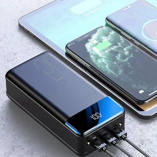 Voltaro Powerbank 50 000 mAh | Ultrarask Lading | For Laptop, Nettbrett og Smarttelefon | Kompakt og Ekstremt Kraftig