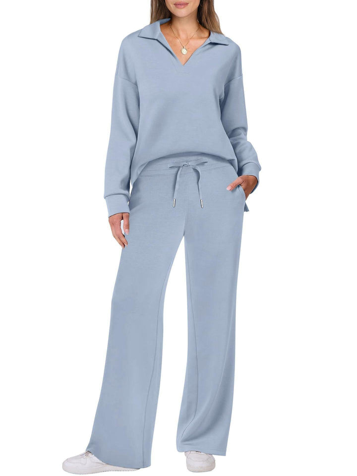 Loungewear-sett til dame med V-hals-genser og vid komfortbukse