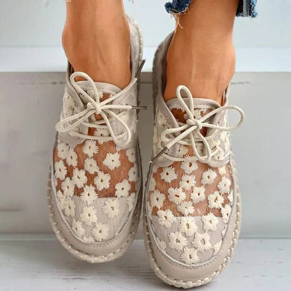 Broderte Sneakers for Kvinner