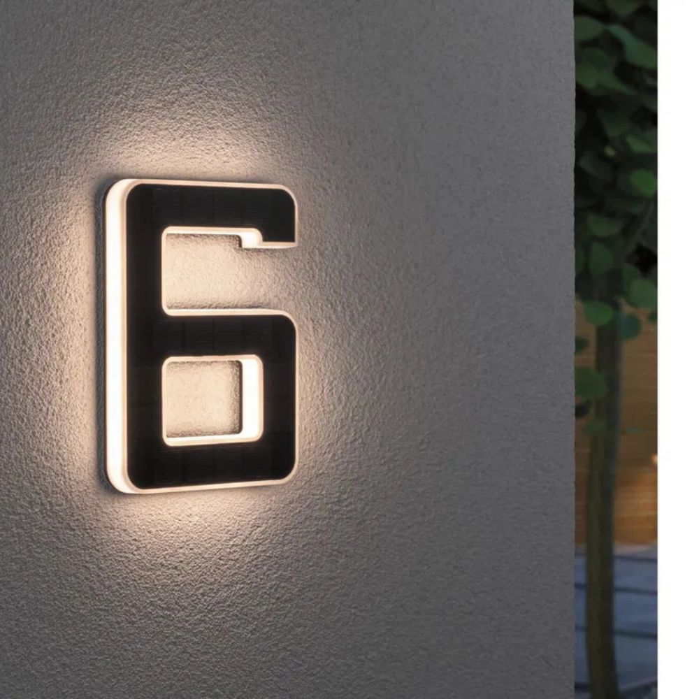 Aurinkokennolla toimiva talonnumero LED-valolla ja hämäräkytkimellä