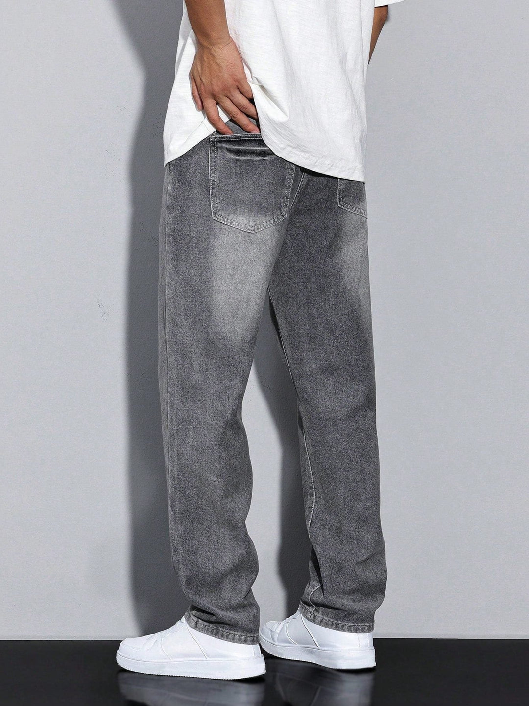 Jeans til herre med rett ben – Straight fit dongeribukse