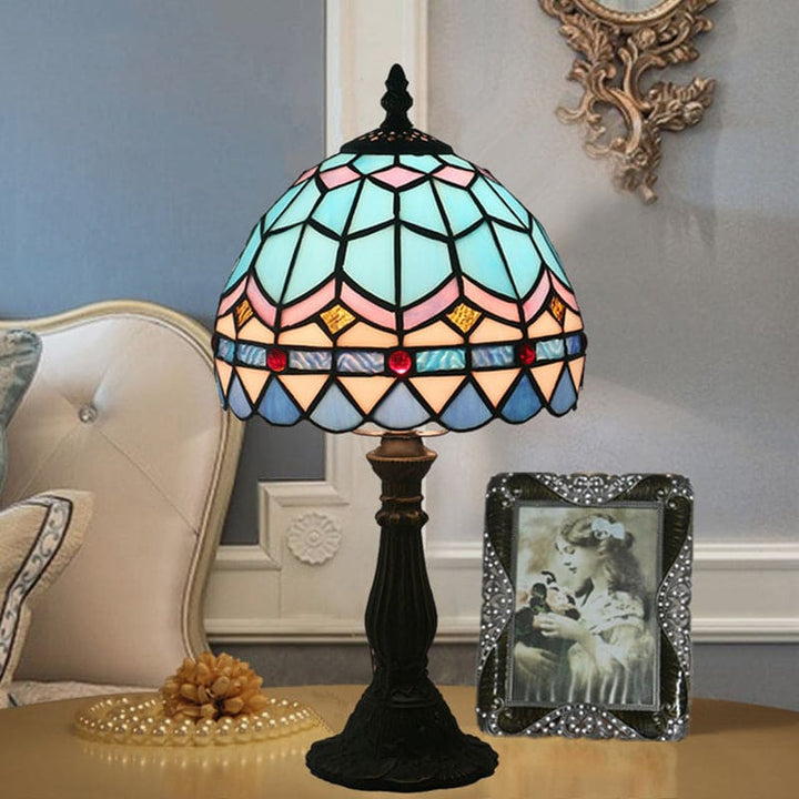 Bordlampe i Tiffany-glass - Klassiske linjer i bly