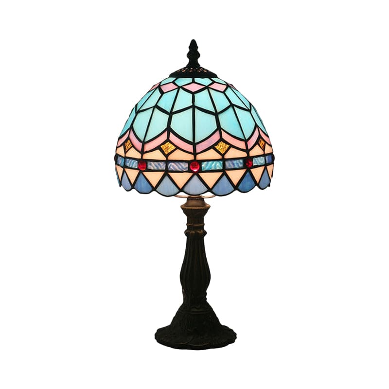 Bordlampe i Tiffany-glass - Klassiske linjer i bly
