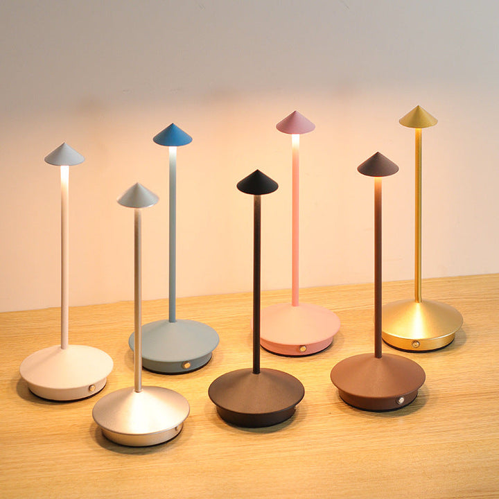 Bordlampe med Batteri | Trådløs Bordlampe | Dimbar Touch-lampe | Lunelle