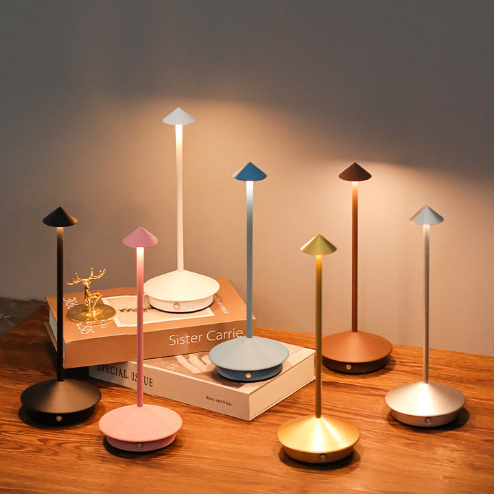Bordlampe med Batteri | Trådløs Bordlampe | Dimbar Touch-lampe | Lunelle