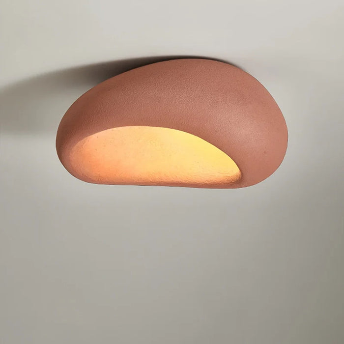 Tak-LED-lampe i wabi-sabi-stil – dekorativ taklampe med organisk form